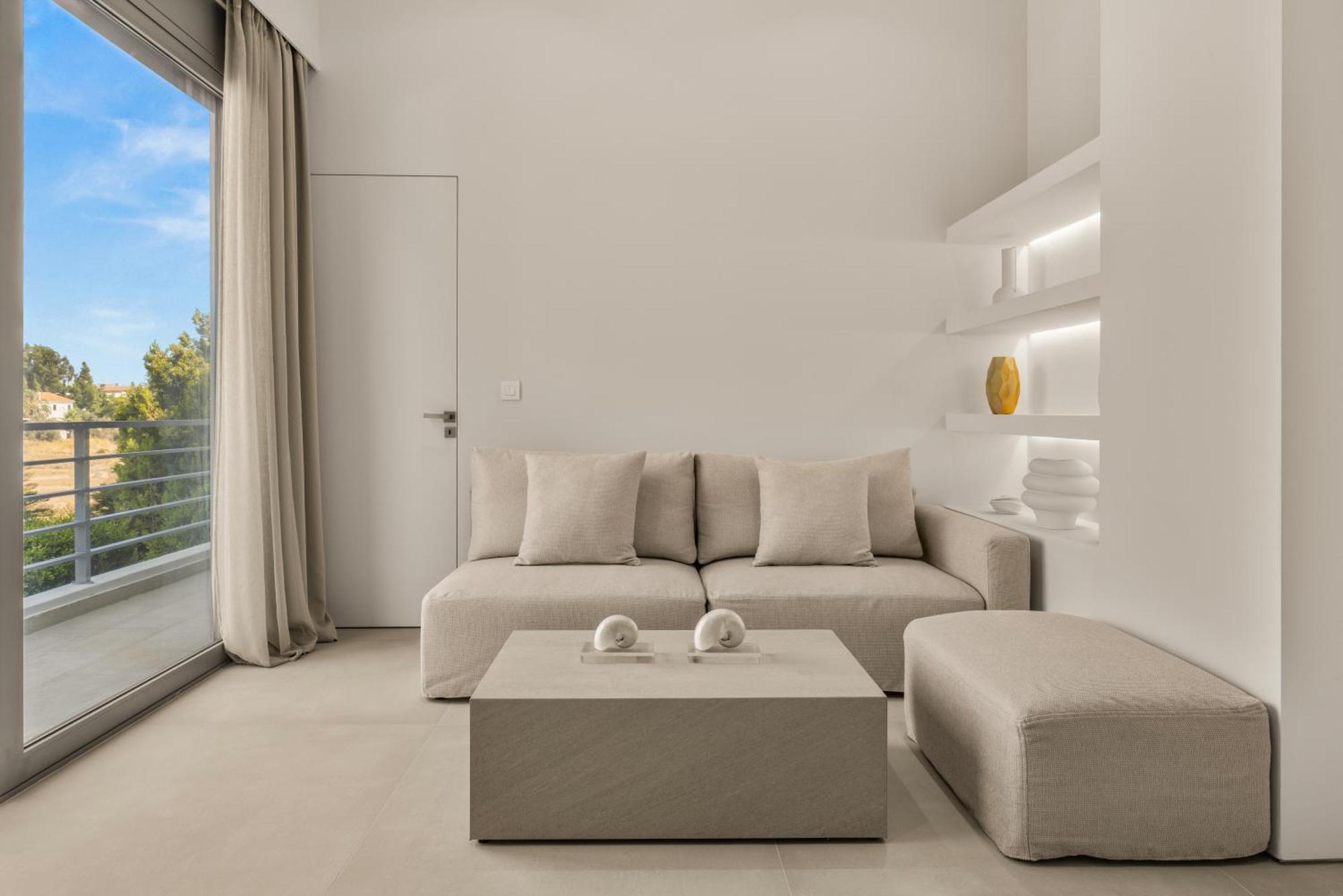 Luxury In Simplicity , Nature's Touch , Mezzanine *