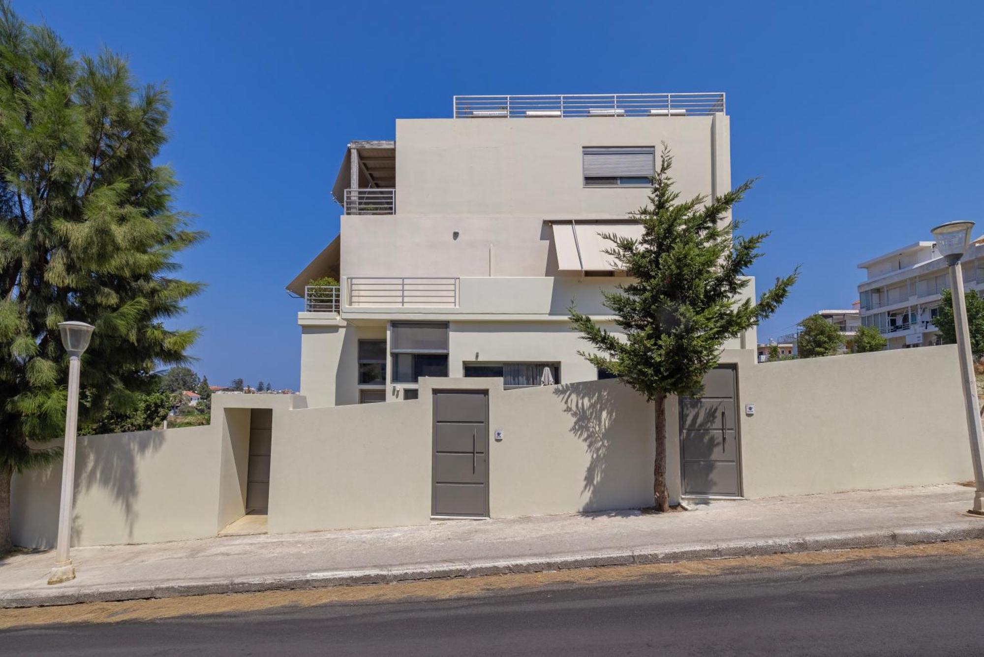 Luxury In Simplicity , Nature's Touch , Mezzanine * Rhodes City